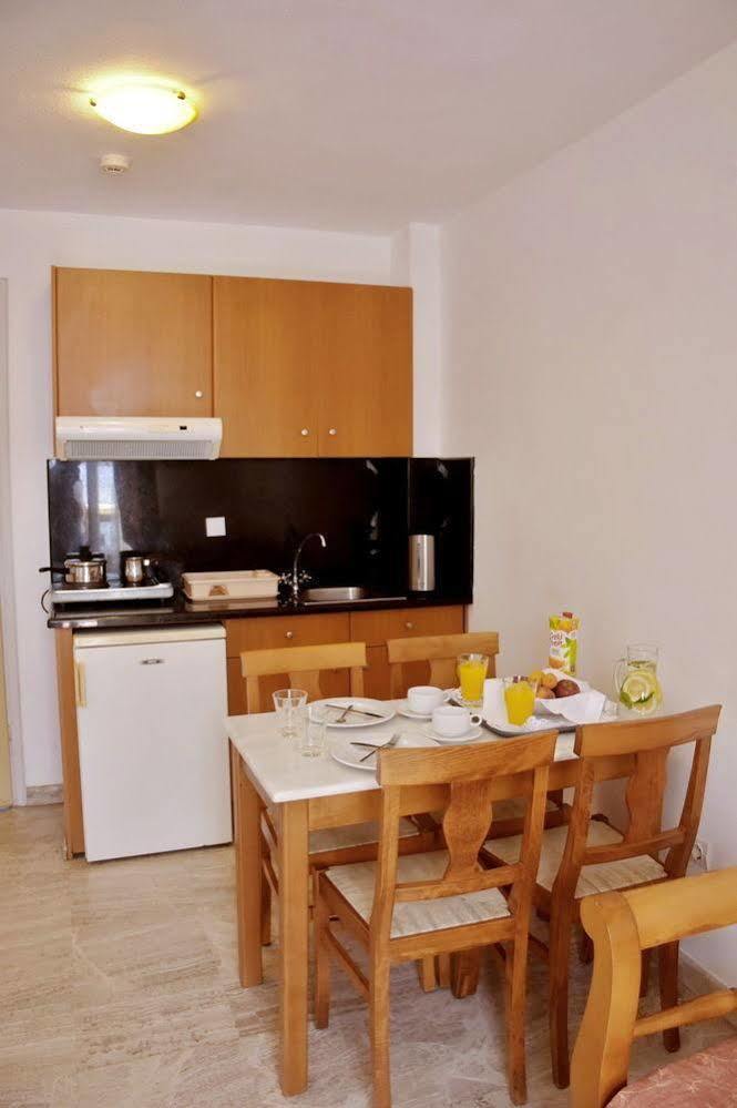 Irini Apartments Platanés Exterior foto